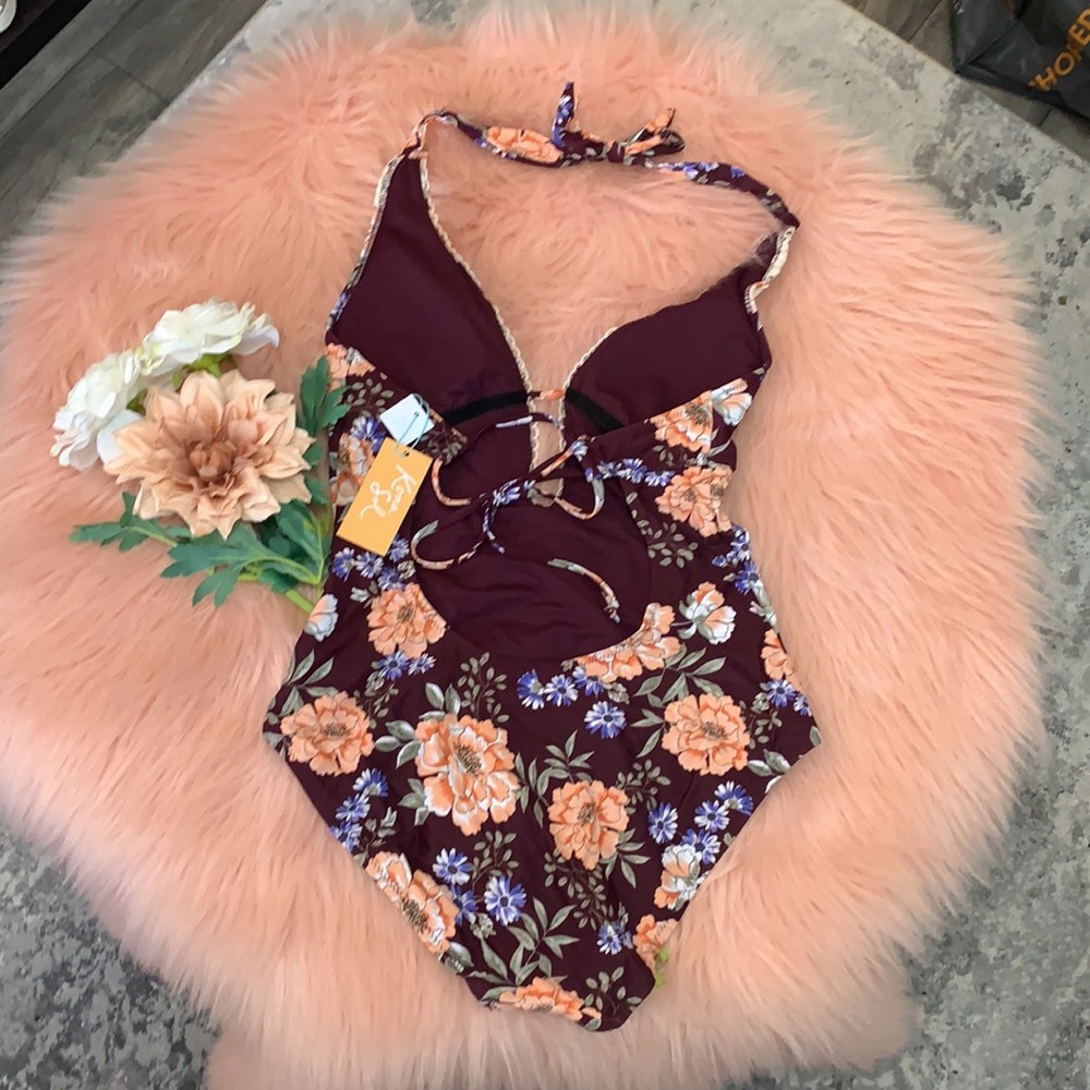 🛍FIRM! NEW Kona Sol One Piece Lace Swimsuit - Picture 2 of 5